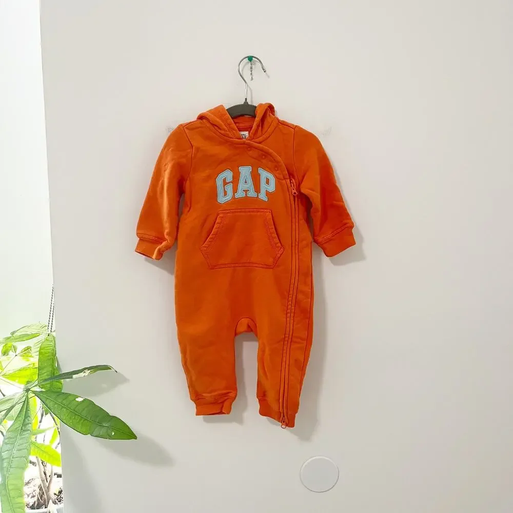 Gap Baby Girl's Orange Hooded Sweatsuit One Piece Size 6-12 Months